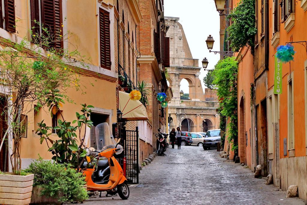 Elegant Vibia 300 Mt From Colosseum Appartamento Roma