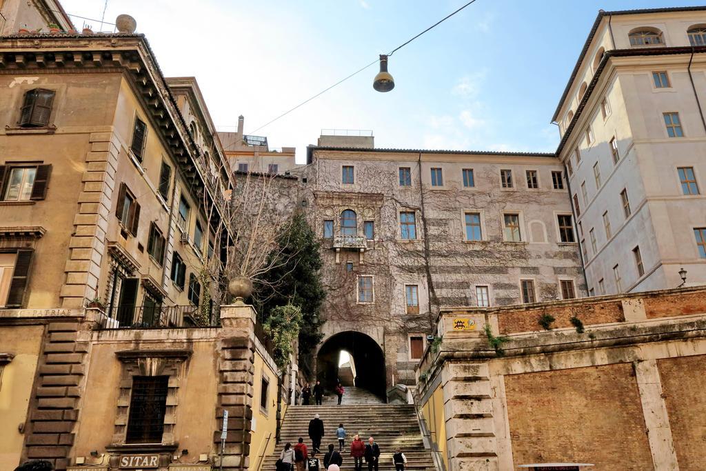 Elegant Vibia 300 Mt From Colosseum * Rome